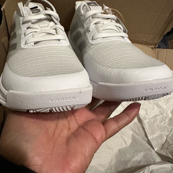 Adidas Women's White/Silver Metallic Crazyflight Shoes Size 5.5 - Picture 5 of 5